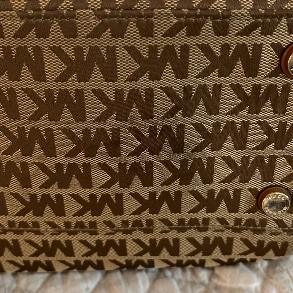 Michael Kors Tan and Brown Signature Tote Satchel - Picture 6 of 12